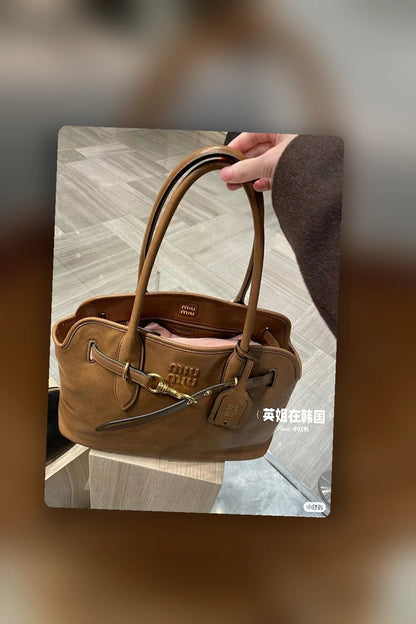 NB - MMU Bag - 720