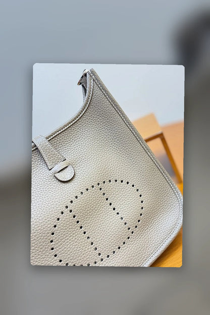 NB - HMS Bag - 061