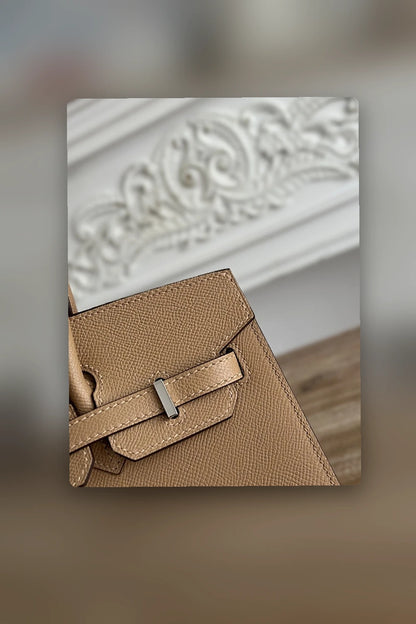 NB - HMS Bag - 1024