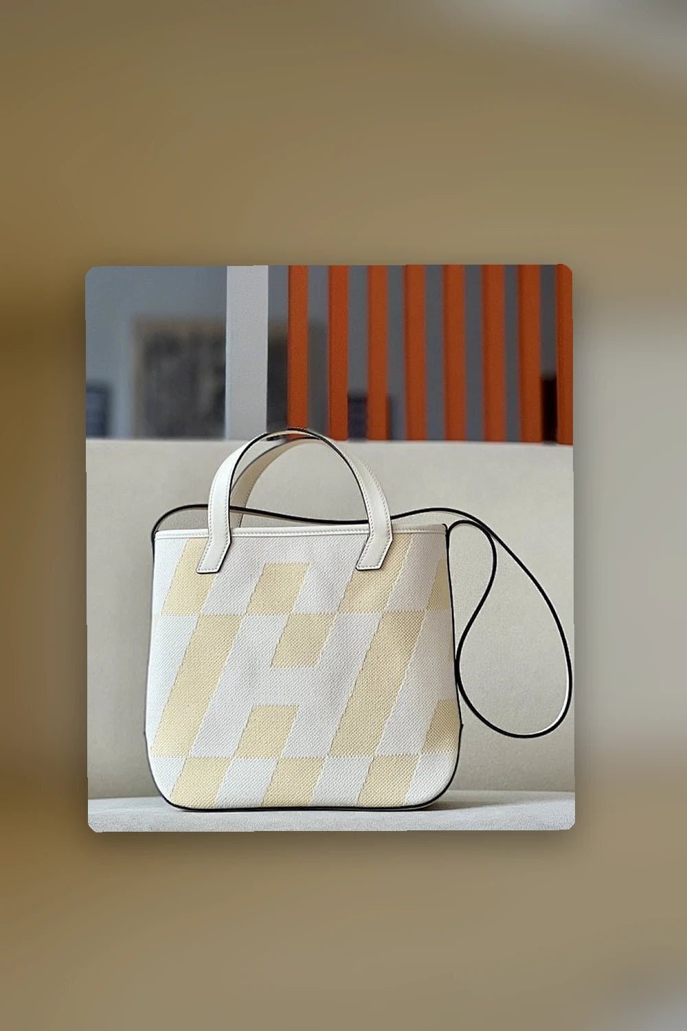 NB - HMS Bag - 484