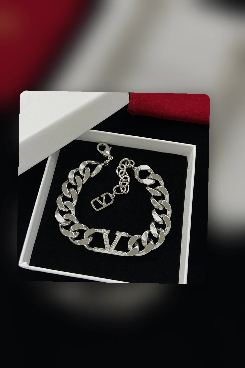 NB - VEL Jewelry - 671