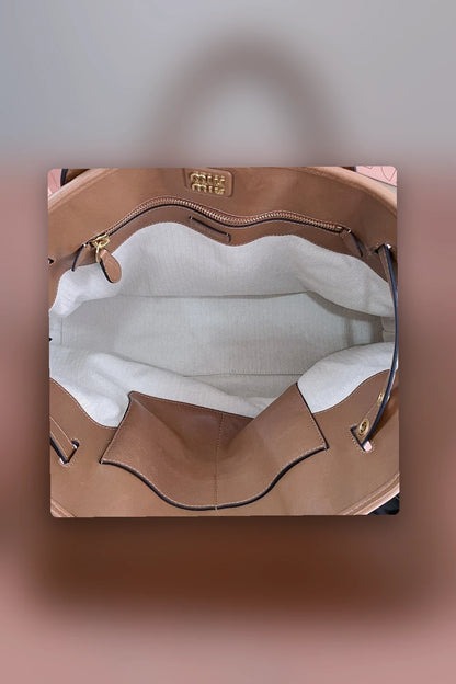 NB - MMU Bag - 562