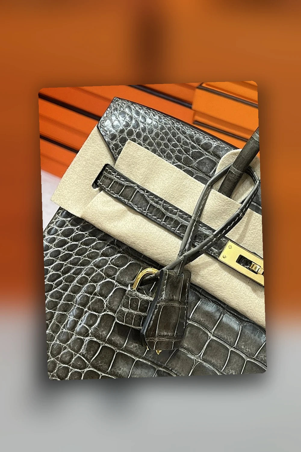 NB - HMS Bag - 589