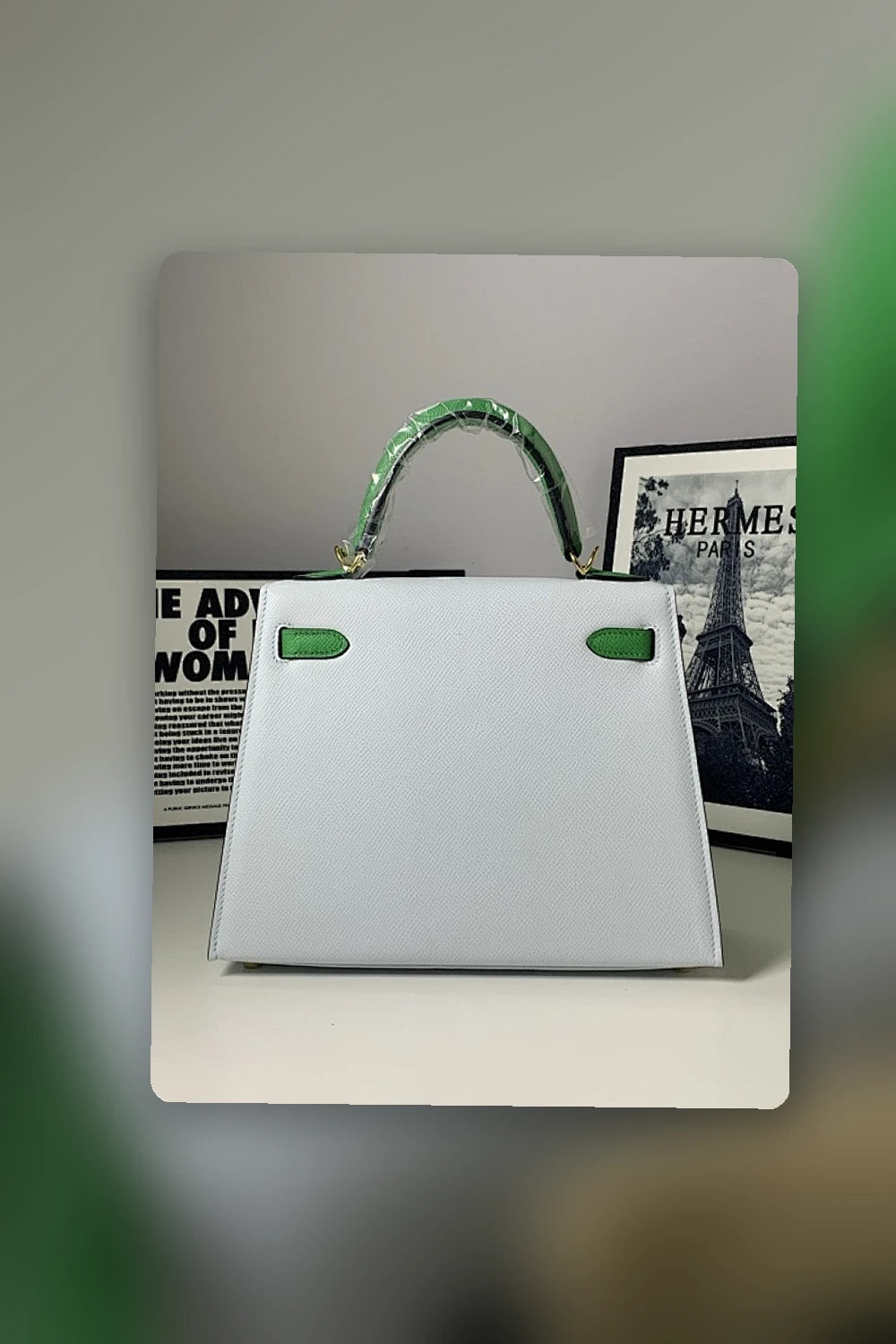 NB - HMS Bag - 1244