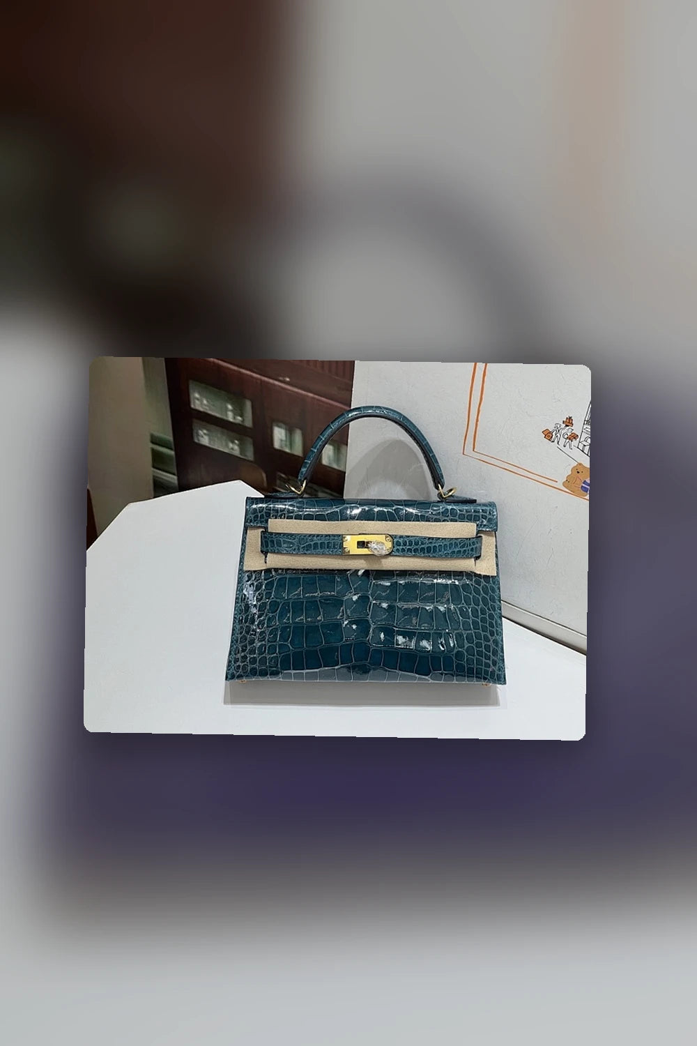 NB - HMS Bag - 648