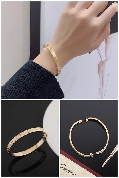 NB - CRA Jewelry - 063