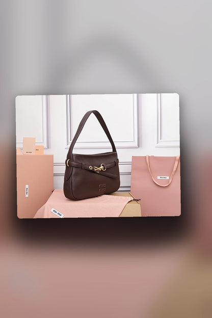 NB - MMU Bag - 652
