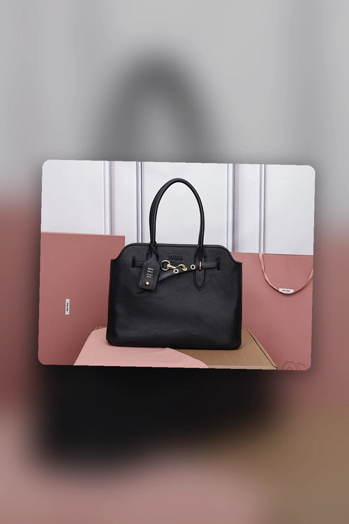 NB - MMU Bag - 093