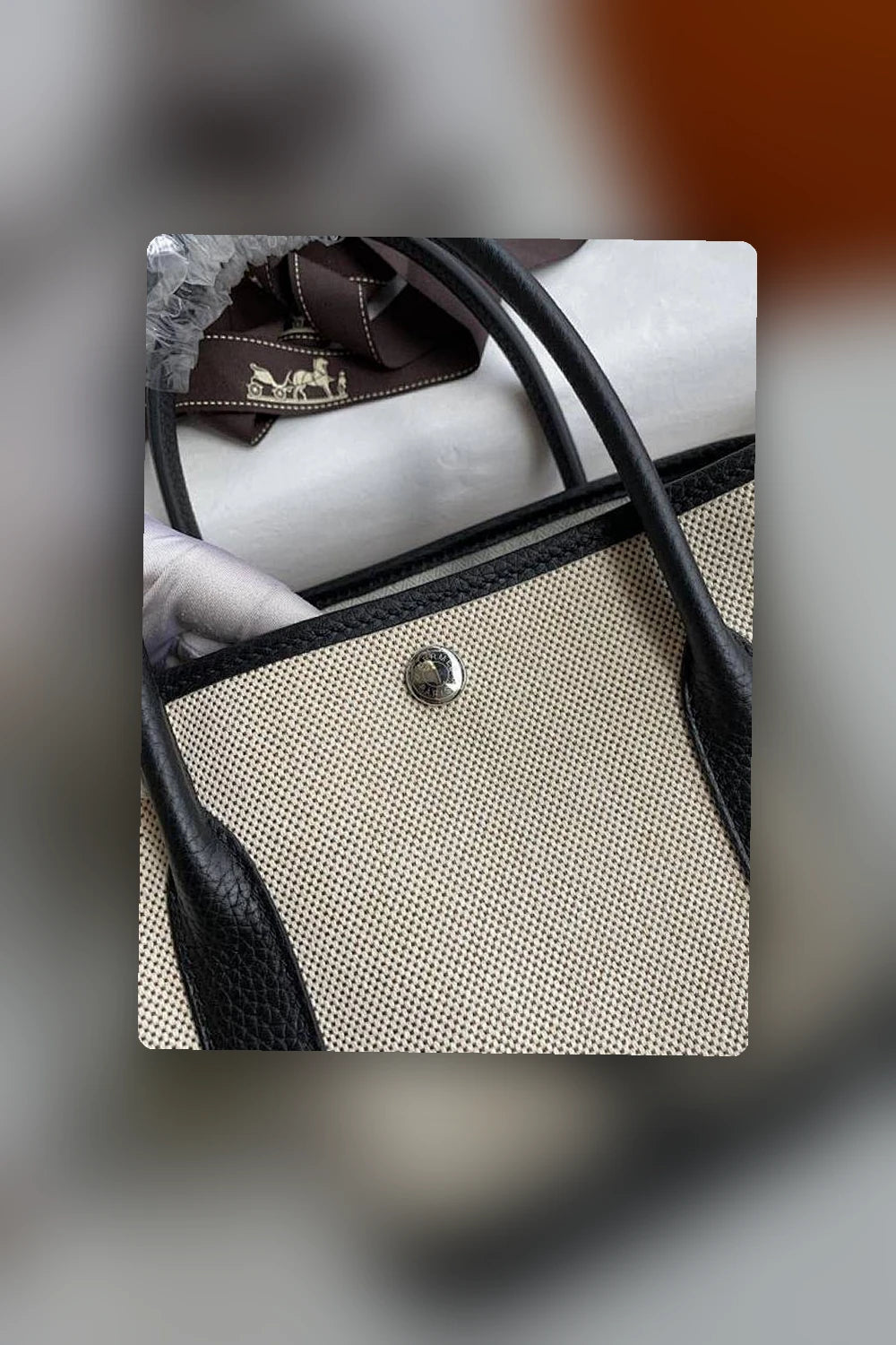 NB - HMS Bag - 1369