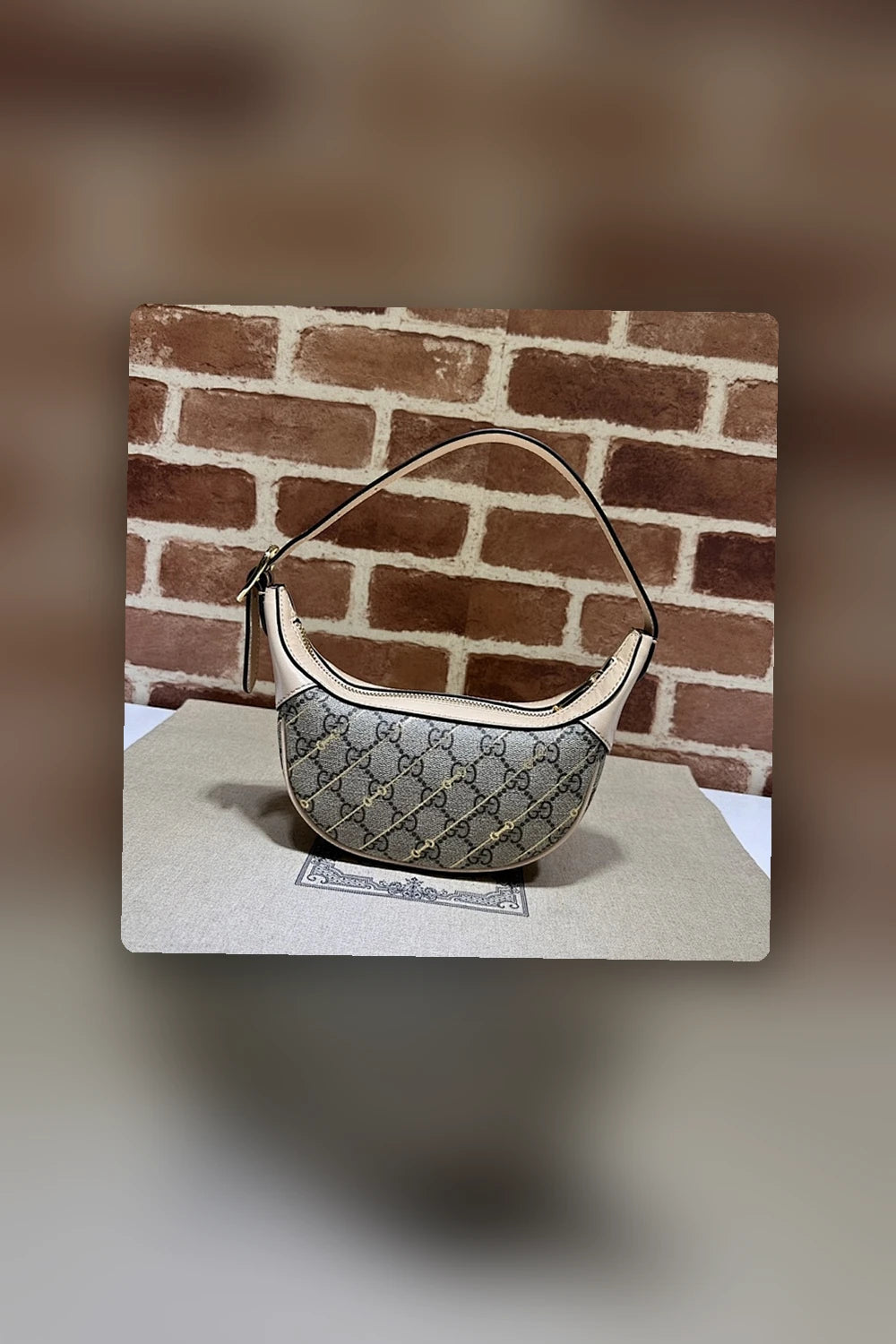 NB - GUKI Bag - 981