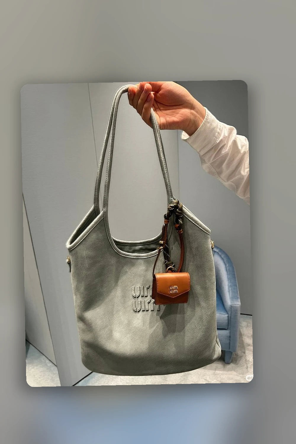 NB - MMU Bag - 595