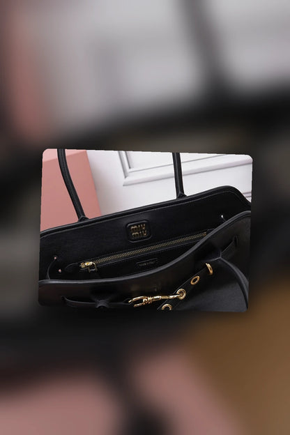 NB - MMU Bag - 093
