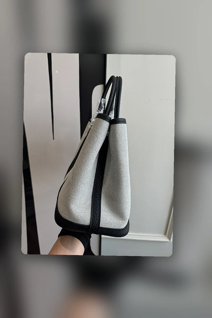 NB - HMS Bag - 092