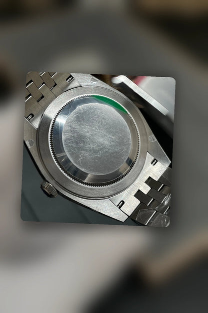 NB - Mix Watch - 208