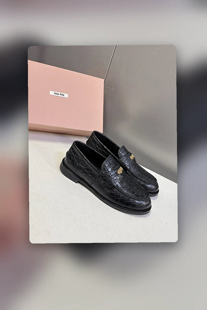 NB - MMU Women Shoes - 231