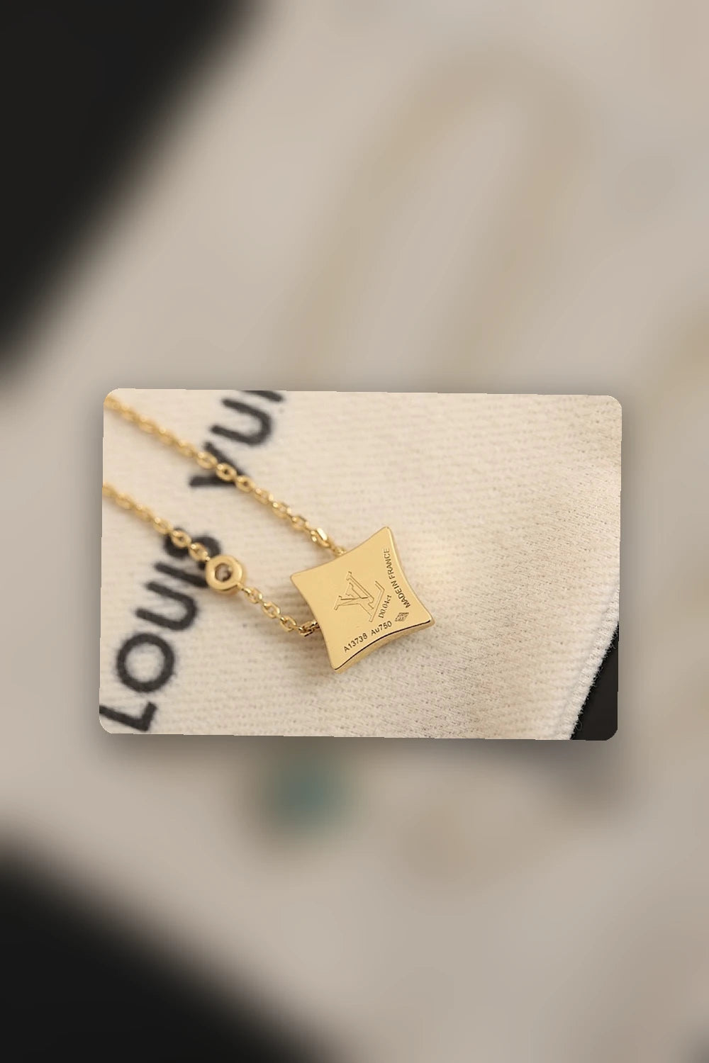 NB - LOV Jewelry - 683