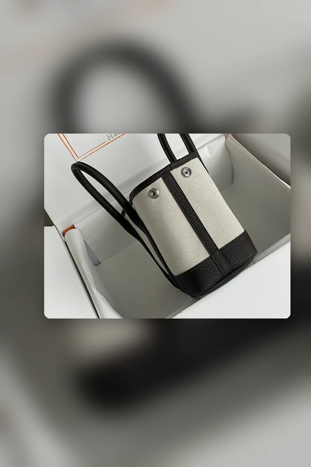 NB - HMS Bag - 054