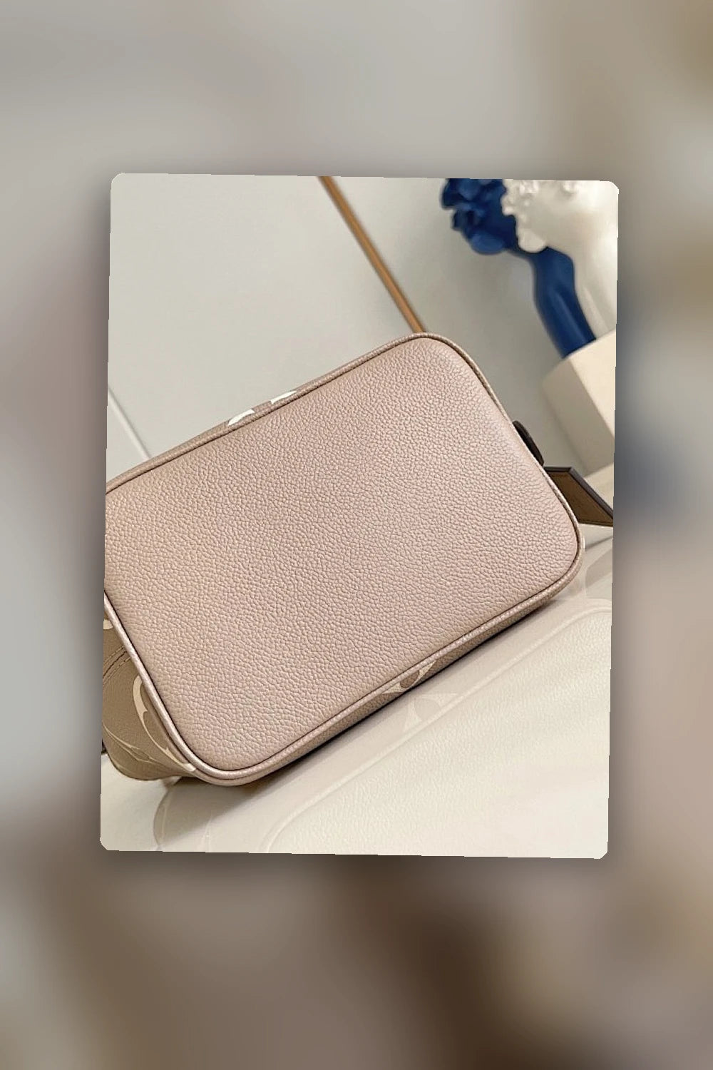 NB - LOV Bag - 129