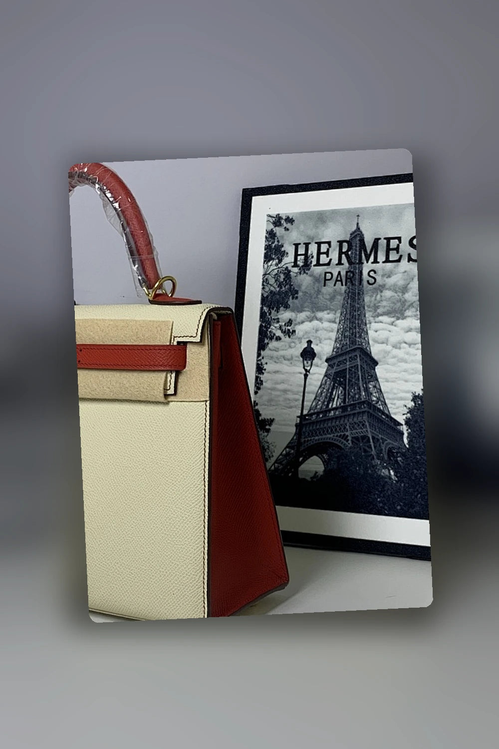 NB - HMS Bag - 877