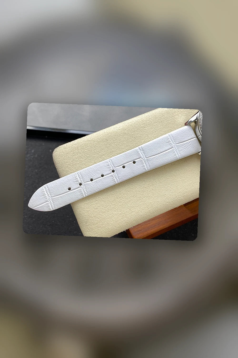 NB - Mix Watch - 230