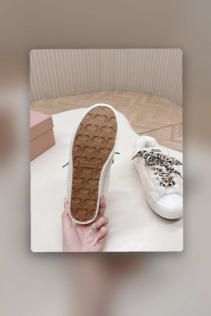 NB - MMU Women Shoes - 713