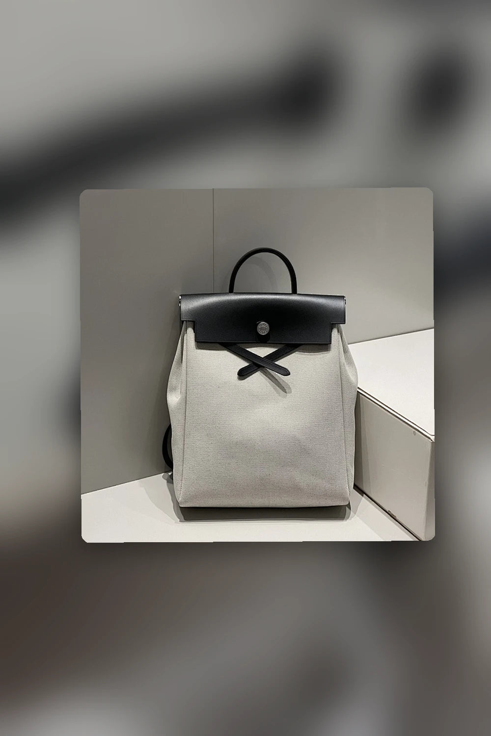 NB - HMS Bag - 1231