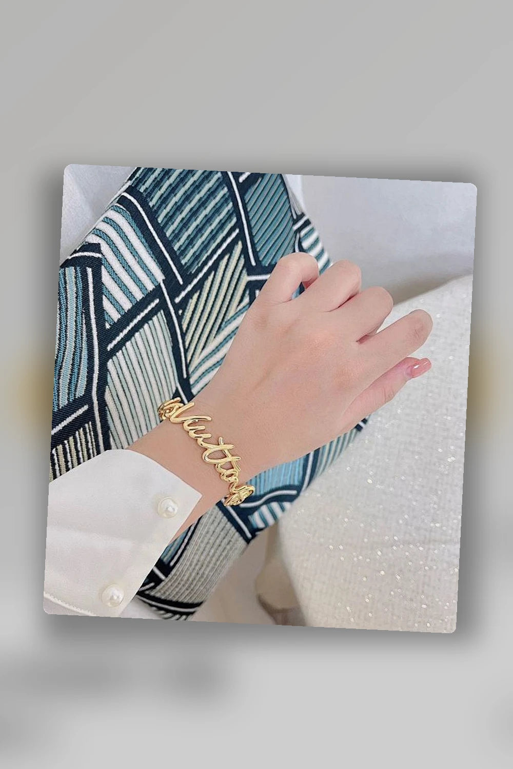 NB - LOV Jewelry - 030