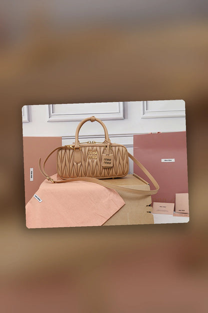 NB - MMU Bag - 108