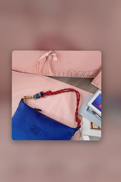 NB - MMU Bag - 285