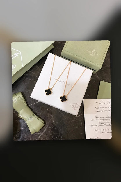 NB - VACA Jewelry - 675