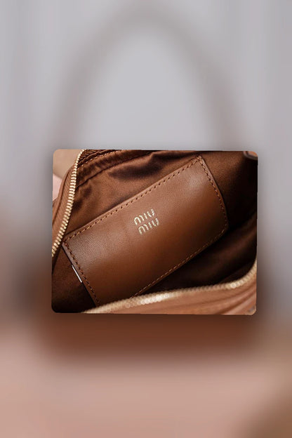 NB - MMU Bag - 675