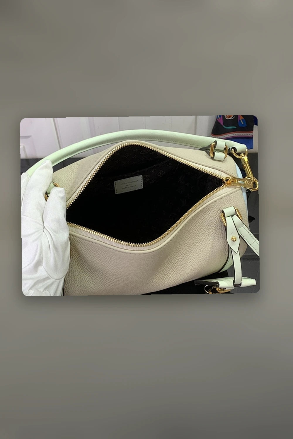 NB - LOV Bag - 1890