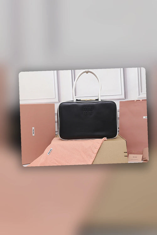 NB - MMU Bag - 102