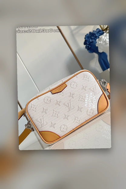 NB - LOV Bag - 1133