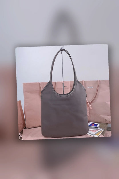 NB - MMU Bag - 697