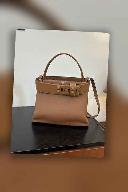 NB - HMS Bag - 1841
