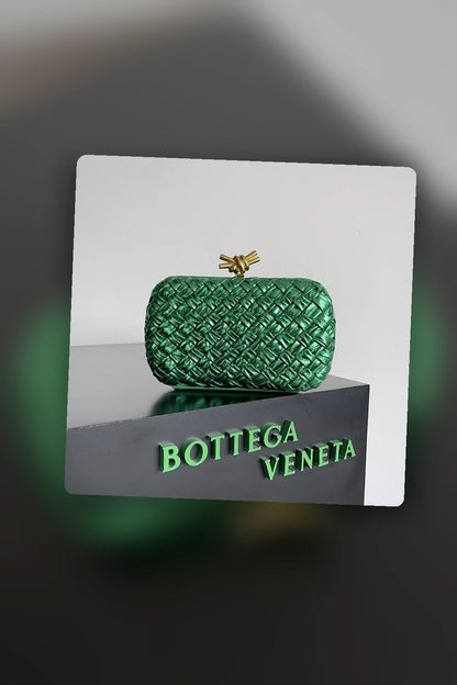NB - BOV Bag - 700