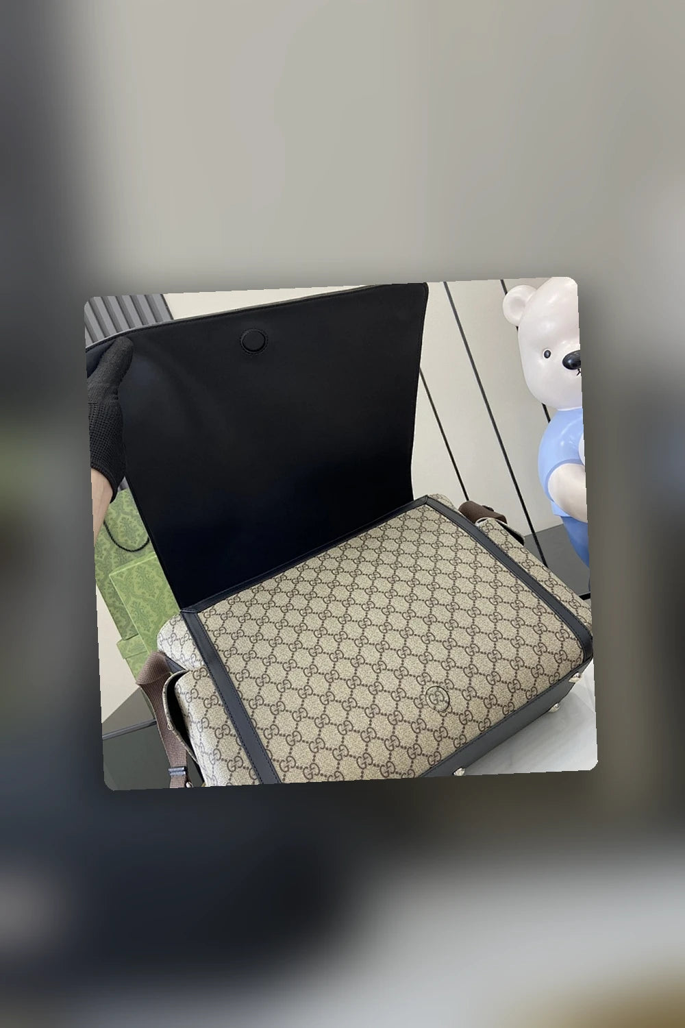 NB - GUKI Bag - 722