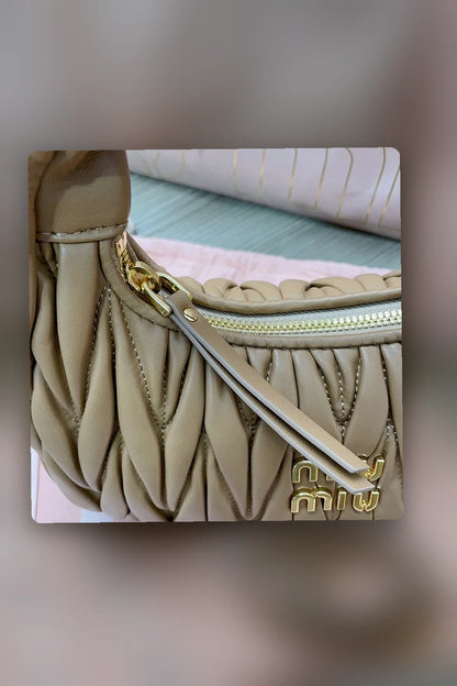 NB - MMU Bag - 250