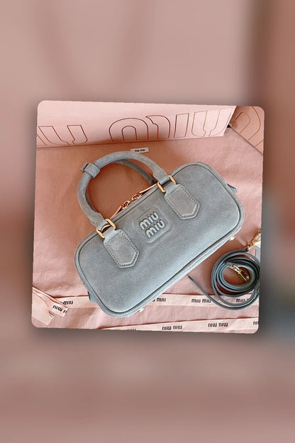 NB - MMU Bag - 573