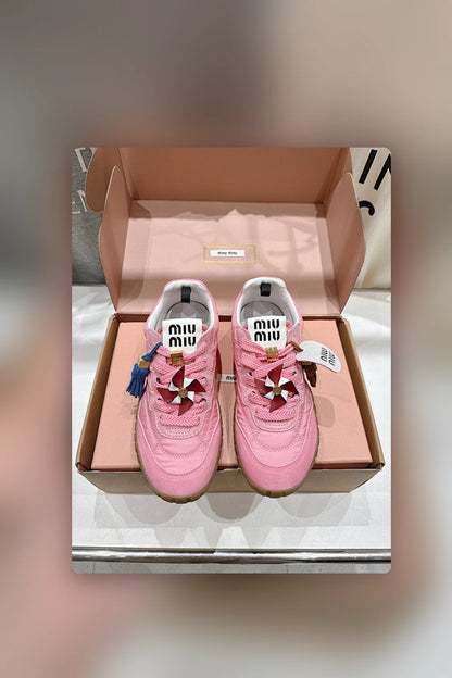 NB - MMU Women Shoes - 255
