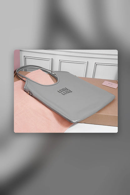 NB - MMU Bag - 1372