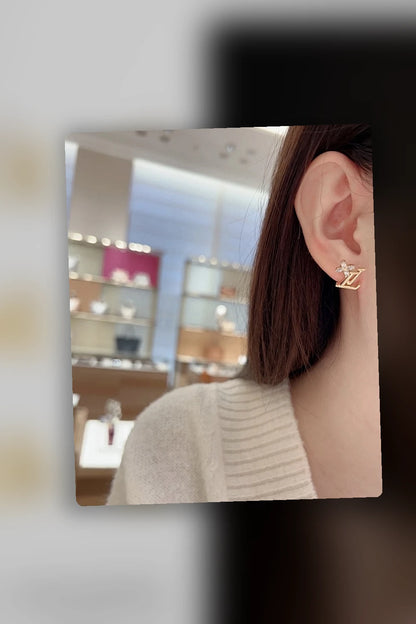 NB - LOV Jewelry - 570