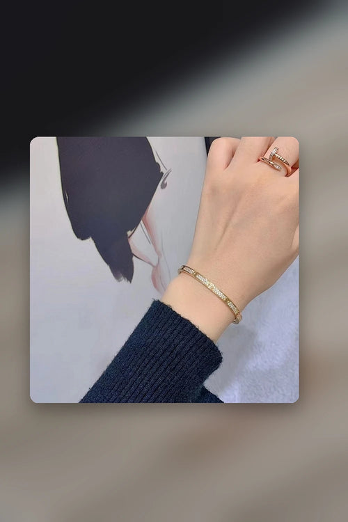 NB - CRA Jewelry - 568
