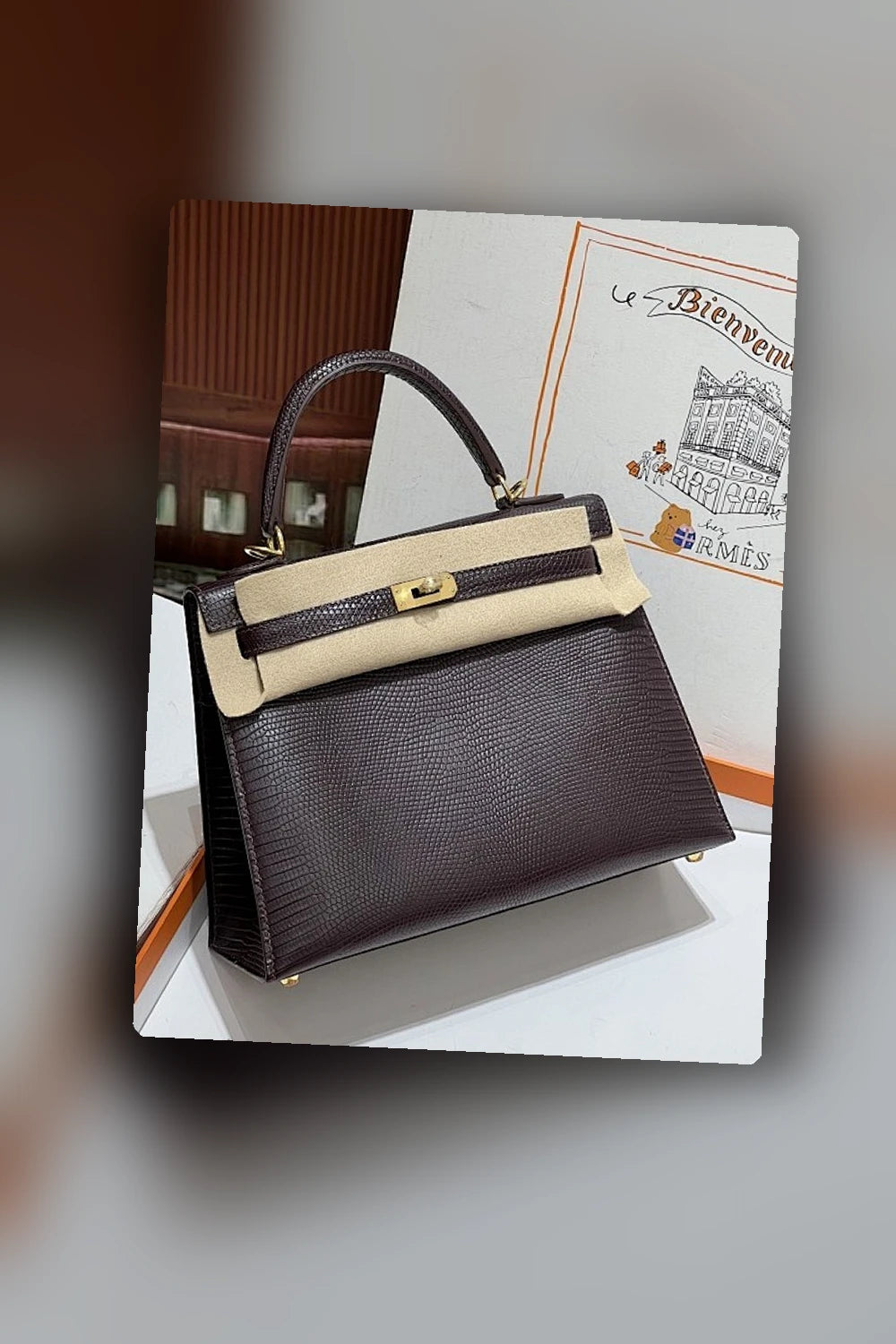 NB - HMS Bag - 646