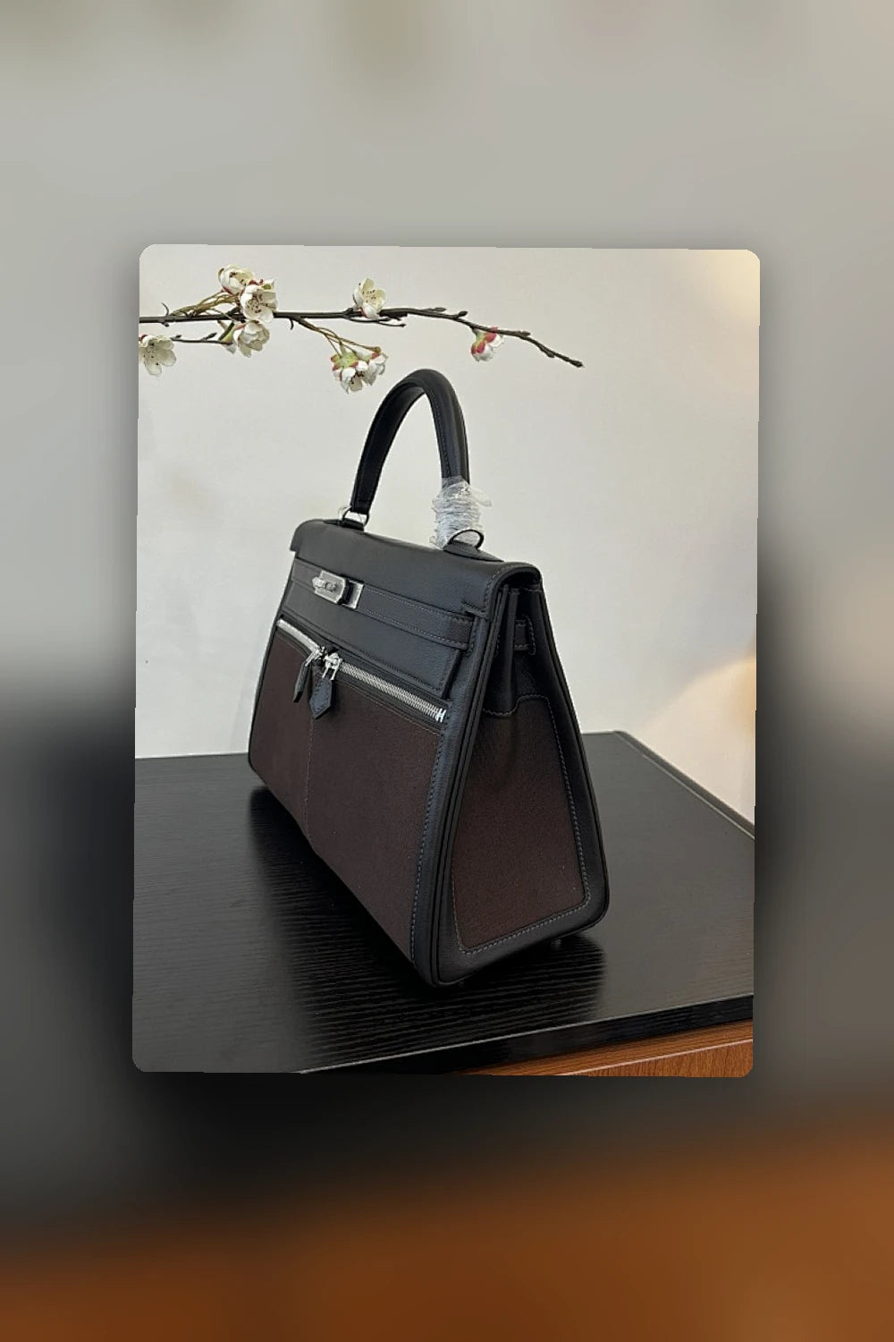 NB - HMS Bag - 483