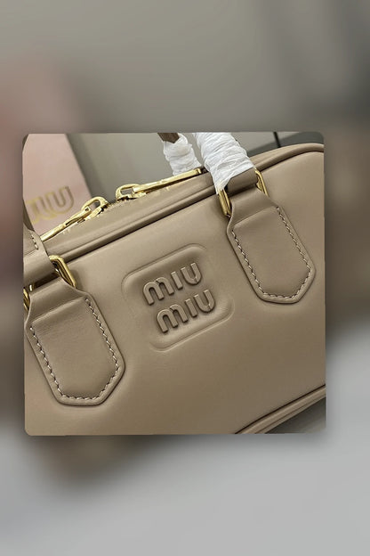 NB - MMU Bag - 980