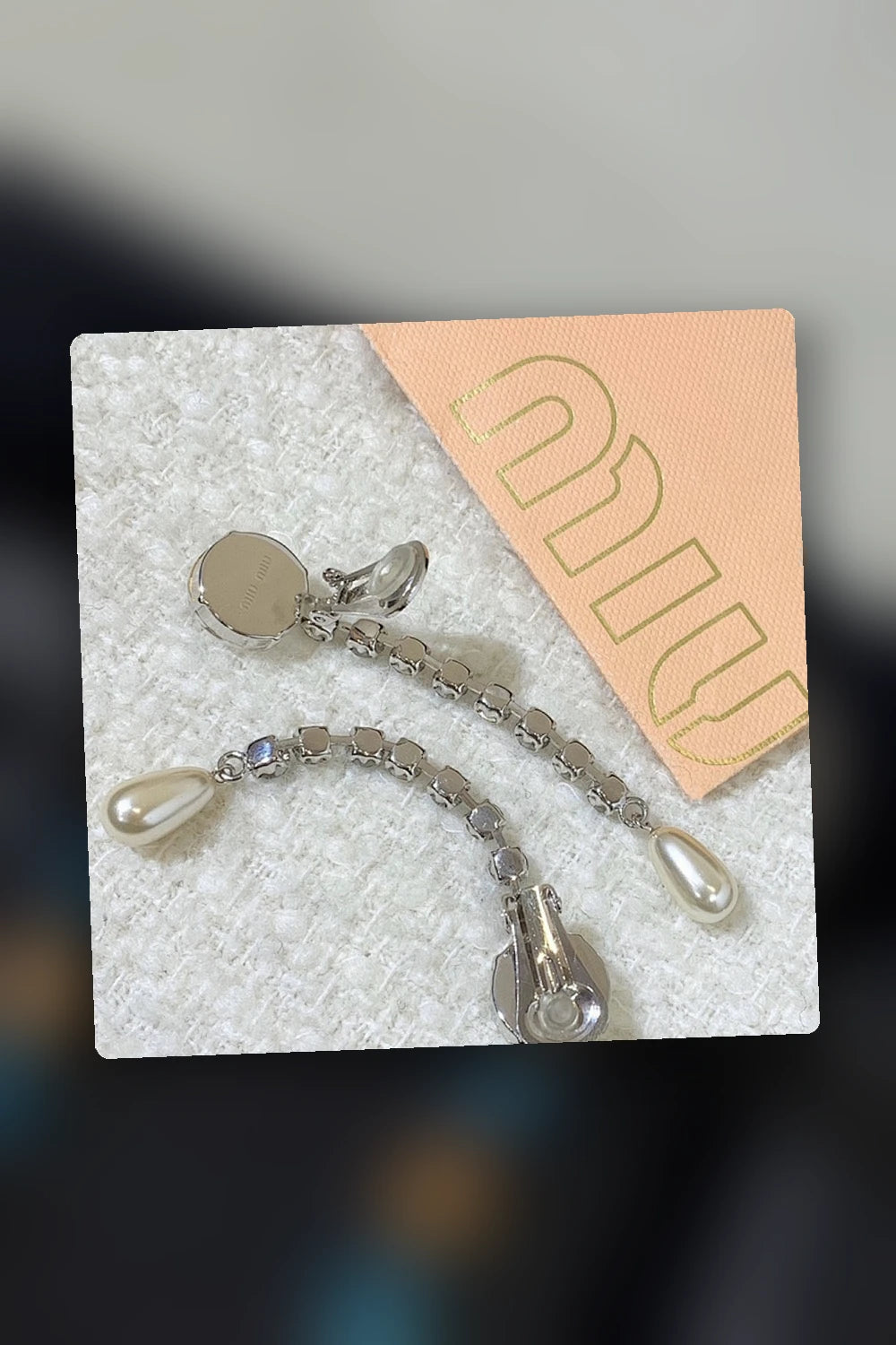 NB - MMU Jewelry - 366