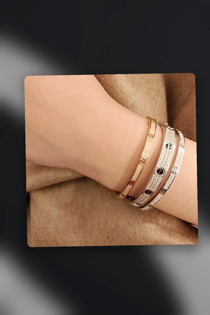 NB - CRA Jewelry - 423