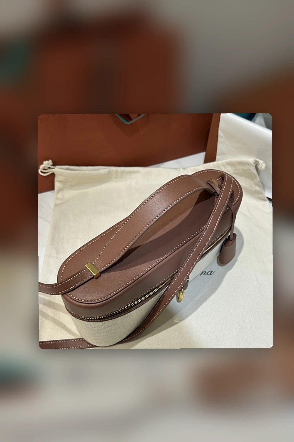 NB - DLVX Bag - 085